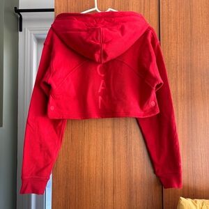 Lululemon Team Canada Red Cropped Hoodie CAN Logo Maple Leaf Size S/6 (Est)